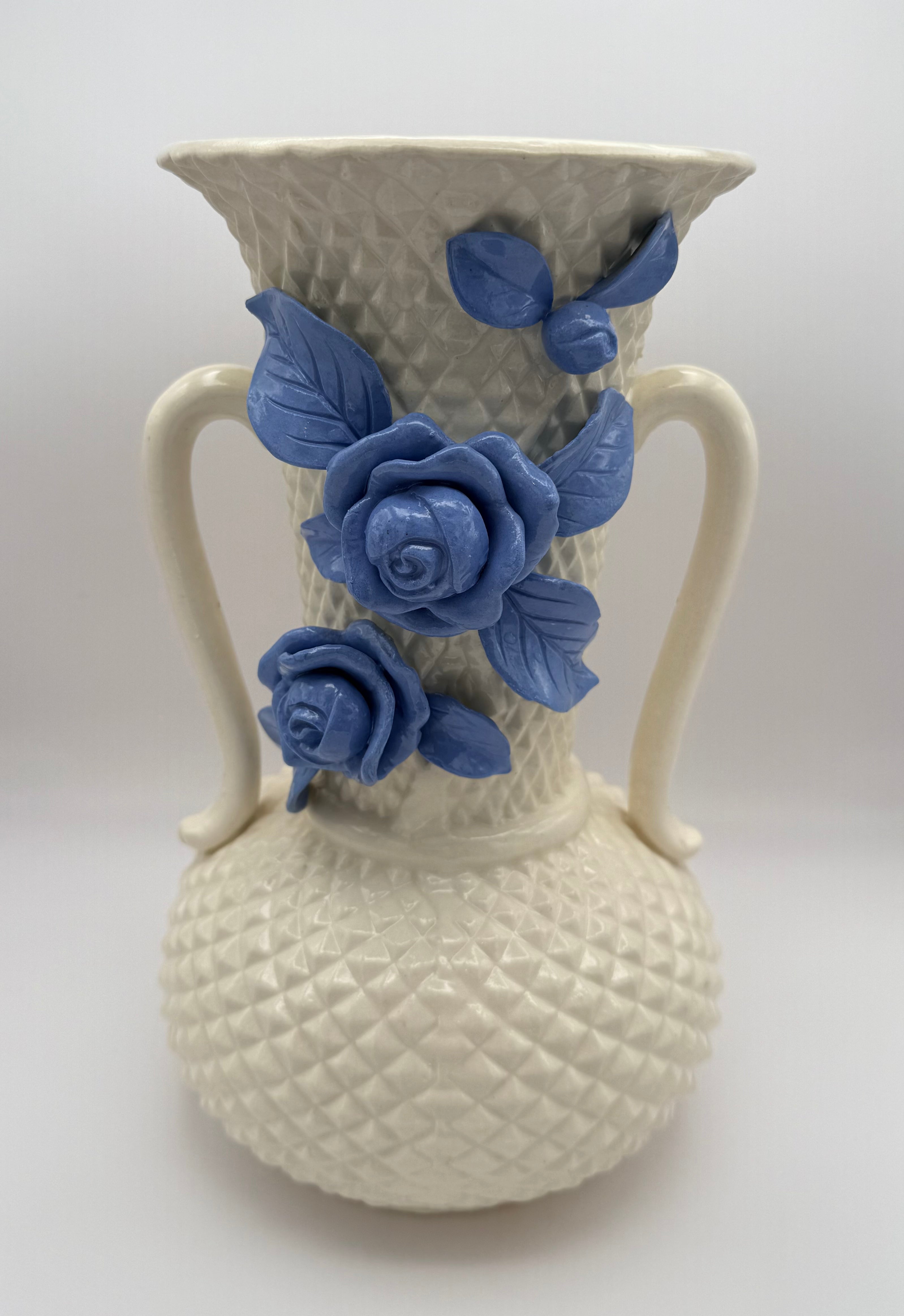 Vintage Moriyama Mori-Machi Japanese Blue Rose Vase
