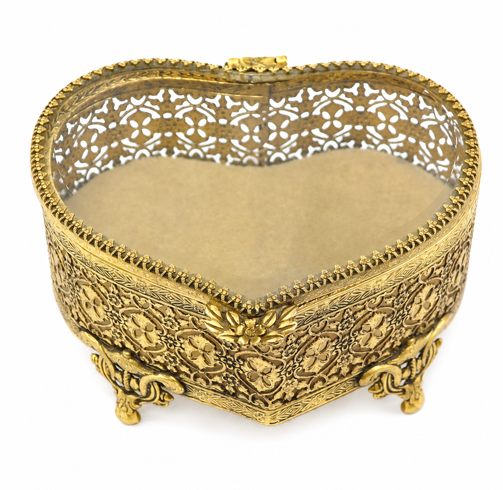 Vintage Heart-Shaped Gold Filigree Jewelry Casket